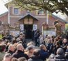 Le comédien est décédé le 15 mars à 55 ans à la suite d'une maladie.

Ambiance - Sorties des obsèques de Bruno Salomone en l'église Sainte-Anne de Polangis de Joinville-le-Pont (Val-de-Marne) le 23 mars 2026. © Cyril Moreau - Dominique Jacovides / Bestimage