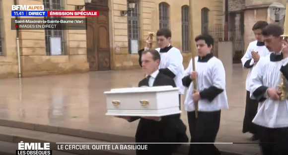 Fin des obsèques d'Emile Soleil à la basilique Sainte-Marie-Madeleine de Saint-Maximin-la-Sainte-Baume (Var) le 8 février 2025.
