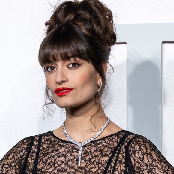 Clara Luciani est maman d'un petit garçon depuis un an et demi

Clara Luciani - Soirée de gala en hommage à Patrick Dupond à l'Opéra de Paris © Olivier Borde/Bestimage