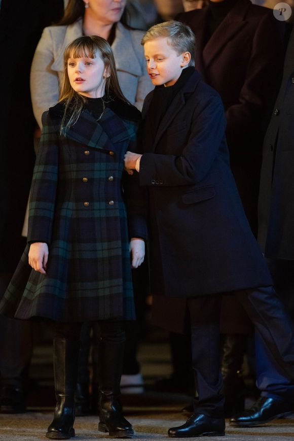 Le prince Jacques de Monaco, marquis des Baux, La princesse Gabriella de Monaco, comtesse de Carladès - La famille princière de Monaco lors de l'embrasement de la barque dans le cadre des célébrations de la Sainte-Dévote, Sainte Patronne de Monaco le 26 janvier 2024.

© Olivier Huitel / Pool Monaco / Bestimage