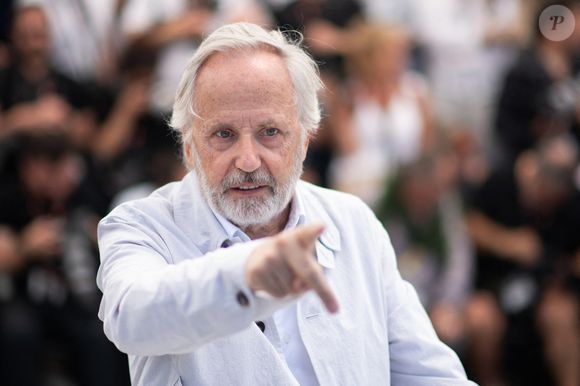 Fabrice Luchini au Photocall Marcello Mio dans le cadre du 77ème Festival International du Film de Cannes à Cannes, France, le 22 mai 2024. Photo par Aurore Marechal/ABACAPRESS.COM