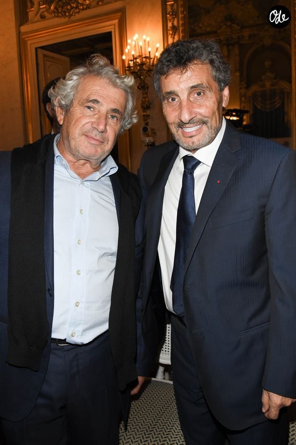 Exclusif - Michel Boujenah et Mohed Altrad, dirigeant du Groupe Altrad, président du club de Montpellier Hérault Rugby et candidat aux élections municipales de Montpellier, lors de la soirée du Grand Prix du Rayonnement Français au Quai d'Orsay à Paris, FRance, le 1er octobre 2019. © Coadic Guirec/Bestimage
