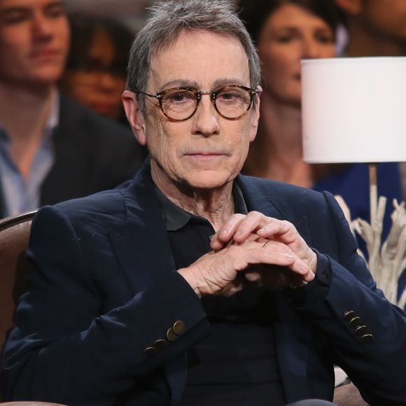 Alain Chamfort - Enregistrement de l'émission "Du côté de chez Dave" à Paris, diffusée le 24 janvier 2016 sur France 3. Le 7 décembre 2015
© CVS / Bestimage