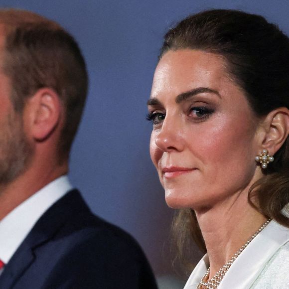 Le prince William avait dû se préparer au pire suite à l'annonce du cancer de son épouse Kate Middleton.

Le Prince et la Princesse de Galles lors du concert célébrant le 80e anniversaire du Jour de la Victoire en Europe, qui s'est tenu sur la place historique de Horse Guards Parade, au centre de Londres. Photo by Toby Melville/PA Wire/ABACAPRESS.COM