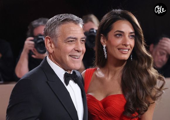 De nombreuses personnalités françaises étaient présentes, mais c'est sa venue qui a attiré le plus d'attention.

George et Amal Clooney au Beverly Hilton pour la 83e cérémonie des Golden Globes à Beverly Hills.

© Backgrid USA / Bestimage