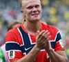 Originaire de Bryne, une région agricole norvégienne, il reste très attaché à ses racines.

Erling Haaland durant la Coupe du Monde 2026.
Image Sport/Psnewz/Bestimage