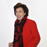 "Je précise que..." : Dans un coin prisé de Paris, une célèbre journaliste se désolidarise alors que des habitants s'opposent à une supérette