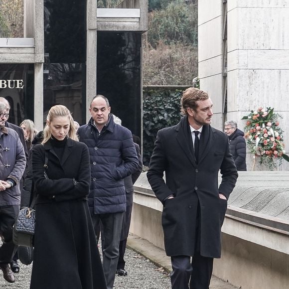 Pierre Casiraghi et sa femme Beatrice Borromeo - Obsèques de Fernanda Biffi Casiraghi (99 ans), mère de Stefano Casiraghi, à Fino Mornasco, Italie, le 9 décembre 2024. © Emanuele Roberto De Carli/IPA via ZUMA Press/Bestimage