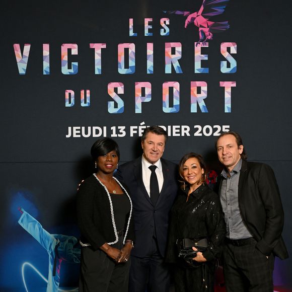 Surya Bonaly, Christian Estrosi, le maire de Nice, Sarah Abitbol et Philippe Candeloro durant la 13ème cérémonie des Victoires du Sport au Palais Nikaïa à Nice, le 13 février 2025.
© Bruno Bebert / Bestimage