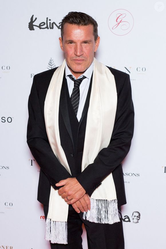 Benjamin Castaldi participe au photocall lors du Global Gift Gala 2021 au Four Seasons Hotel George V à Paris, France. Photo par Nasser Berzane/ABACAPRESS.COM