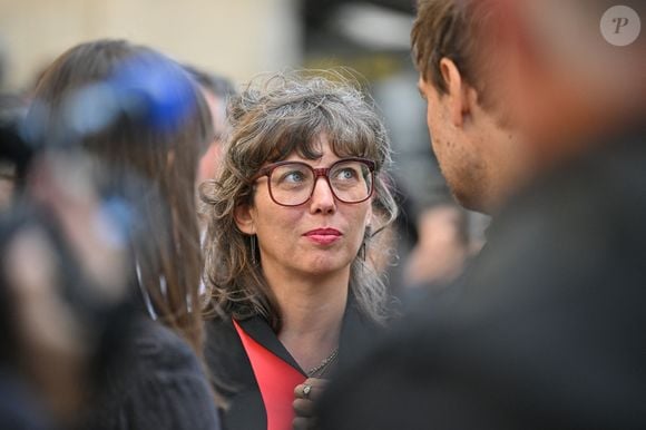 Claudia Squitieri, fille de Claudia Cardinale lors de la cérémonie d'enterrement de l'actrice italo-française Claudia Cardinale à l'église Saint-Roch à Paris, France, le 30 septembre 2025. Claudia Cardinale, décédée le 23 septembre à l'âge de 87 ans, a eu une carrière longue de six décennies et a été dirigée par de grands acteurs tels que Federico Fellini et Luchino Visconti. Photo par Julien Reynaud/APS-Medias/ABACAPRESS.COM