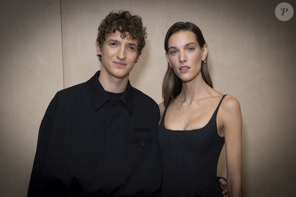 "J'en fais tous les jours", voici le titre d'une vidéo partagée par l'artiste sur TikTok, où elle explique sa recette préférée.



Aliocha Schneider et Charlotte Cardin - Photocall du défilé Jacquemus au 51 rue Raynouard lors de la Fashion Week Masculine prêt-à-porter Automne/Hiver 2025-2026 à Paris, le 26 janvier 2025. 
© Olivier Borde / Bestimage