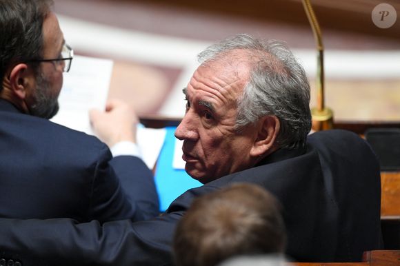 “Le centre de l'affaire, ce sont les victimes, celles dont la vie a été gâchée pendant des décennies”, ajoute également François Bayrou

Info du 23/04/2025 - La fille du premier ministre, Hélène Perlant révèle dans Paris Match qu'elle a subi des sévices à Bétharram mais qu'elle n'en a jamais parlé - Francois Bayrou - Séance de questions au gouvernement à l'Assemblée nationale à Paris, le 18 mars 2025. 
© Lionel Urman / Bestimage