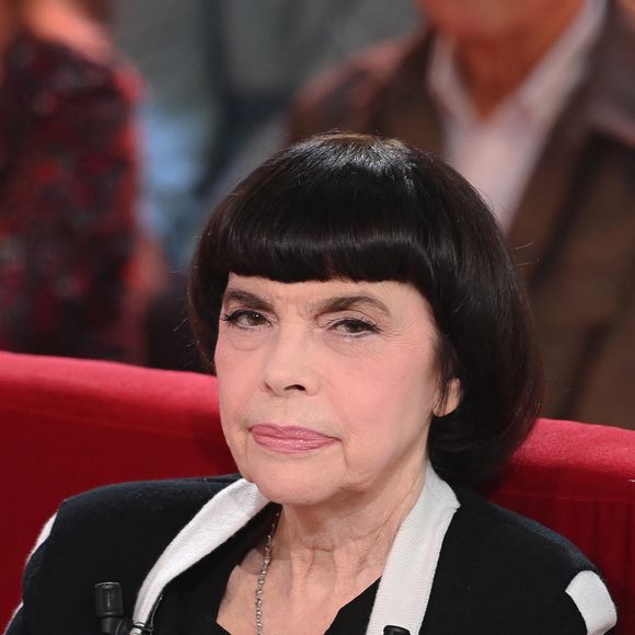 Exclusif - Mireille Mathieu - Enregistrement de l'émission "Vivement dimanche" aux studios Rive Gauche, présentée par M.Drucker et diffusée le 5 octobre 2025 sur France. Guillaume Gaffiot/Bestimage