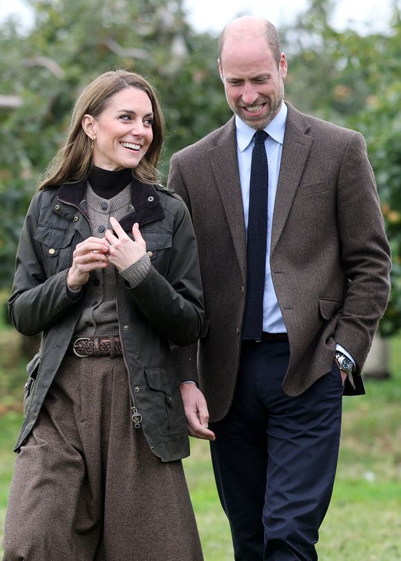 Le Prince et la Princesse de Galles lors d'une visite à Long Meadow Cider à Portadown, Co Armagh, une exploitation familiale qui a évolué d'un producteur de pommes traditionnel à un producteur de cidres, jus et vinaigres artisanaux primés.mardi 14 octobre 2025. Photo by Chris Jackson/PA Wire/ABACAPRESS.COM