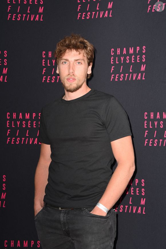 Riley Sweeney Lynch arrive à la cérémonie d’ouverture de la 11e édition du Festival du Film des Champs Elysées au cinéma Publicis, à Paris, le 21 juin 2022. Photo de Mireille Ampilhac/ABACAPRESS.COM