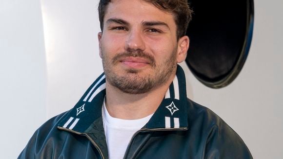 Antoine Dupont : immersion dans son gîte, quel est le prix d’une nuit sur place ?