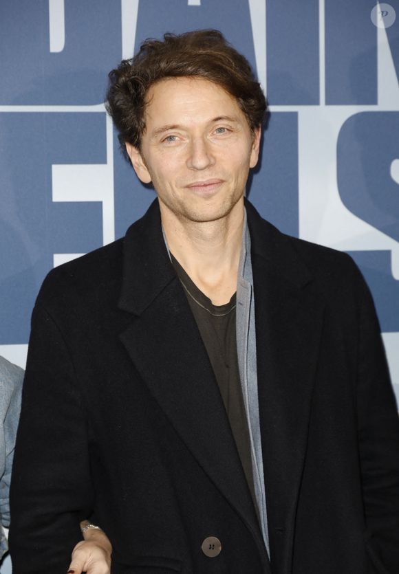 Raphaël semble toutefois préserver un équilibre, faisant de la course une passion saine et inspirante, bien loin d’une contrainte.

Le chanteur Raphaël Haroche - Avant-première du film "Soudain Seuls" à l'UGC à Normandie à Paris le 4 décembre 2023. © Marc Ausset-Lacroix/Bestimage