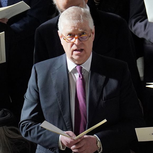 Le prince Andrew, duc d’York - Service commémoratif du roi Constantin de Grèce au château de Windsor le 27 février 2024. Photo by Julien Burton / Bestimage