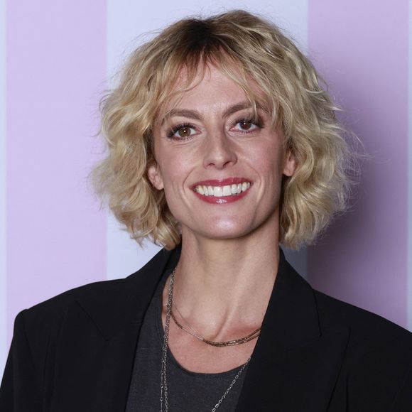 Sara MORTENSEN

Soirée Télé 7 jours Chez Francette à Paris, jeudi 4 septembre 2025. - Soirée Télé 7 jours Chez Francette à Paris le 4 septembre 2025.
© Christophe Aubert via Bestimage