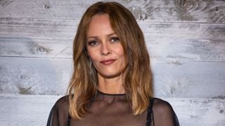 Vanessa Paradis rassure son public : les images de son retour sur scène après l'annulation de son concert