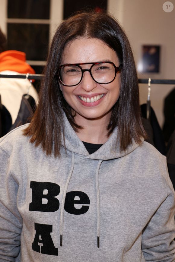 Lucie Bernardoni participe à la Pop Up Influence Party organisée par Aurelien Cassirame, à Paris, France, le 12 octobre 2025. Photo by Jerome Domine/ABACAPRESS.COM