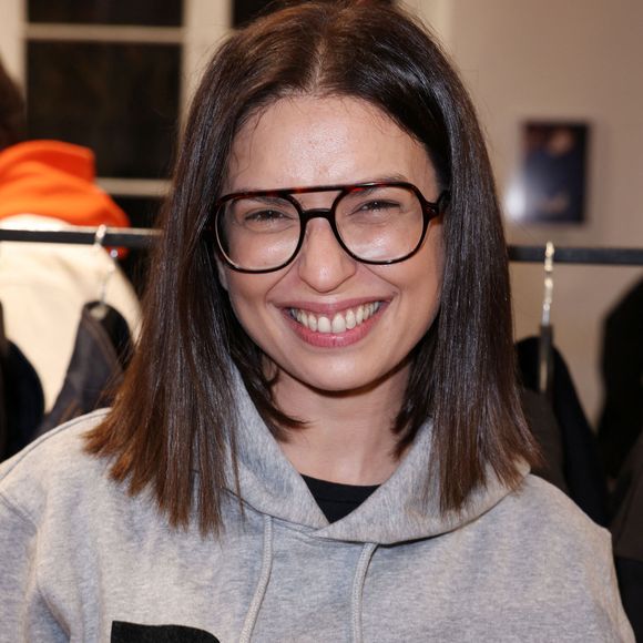 Lucie Bernardoni participe à la Pop Up Influence Party organisée par Aurelien Cassirame, à Paris, France, le 12 octobre 2025. Photo by Jerome Domine/ABACAPRESS.COM