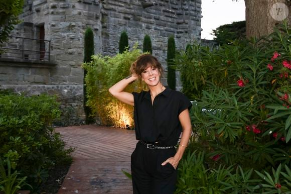 Exclusif - Magali Ripoll en backstage de l'enregistrement de l’émission La Grande Fête de Carcassonne, diffusée le samedi 6 septembre à 21.10 sur France 2, dans la Cité Médiévale de Carcassonne, France, le 24 juin 2025. © Jack Tribeca/Bestimage