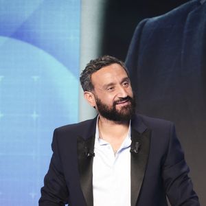 Exclusif - Cyril Hanouna, sur le plateau de l’émission « TPMP » présentée par C.Hanouna et diffusée en direct sur C8, Paris, France, le 11 février 2025. © Jack Tribeca / Bestimage