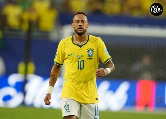 24 juin 2026, Boston, Aarhus, États-Unis : NEYMAR JR du Brésil observe le jeu lors de la Coupe du Monde de la FIFA 2026 : Écosse - Brésil. (Crédit image : © Ulrik Pedersen/ZUMA Press Wire)