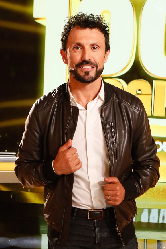 Exclusif - Willy Rovelli - Backstage - Enregistrement de l'émission "100% Logique", présentée par C.Féraud et diffusée le 25 novembre sur France 2
© Christophe Clovis / Bestimage