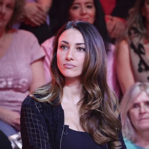 Exclusif - Delphine Wespiser (Miss France 2012), sur le plateau du "Prime des Vérités" présenté par C.Hanouna, et diffusé en direct sur W9, Paris, France, le 14 janvier 2026. © Jack Tribeca / Bestimage