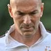 Coup dur pour Zinédine Zidane : un joueur déclare forfait à la veille de son premier match avec les Bleus