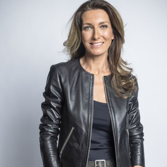 Exclusif - Anne-Claire Coudray - Backstage - Enregistrement de l'émission "La Chanson secrète 10" diffusée sur TF1 le 22 janvier 2022
© Jacovides-Moreau / Bestimage