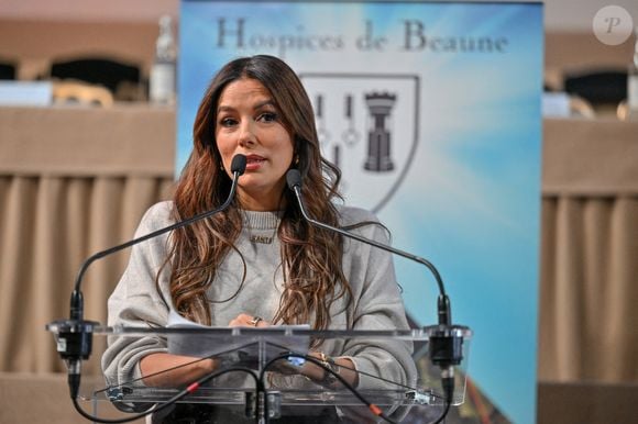 Eva Longoria présente à la 164e Vente des Vins des Hospices de Beaune à Beaune, France, le 17 novembre 2024. Photo by Julien Reynaud/APS-Medias/ABACAPRESS.COM