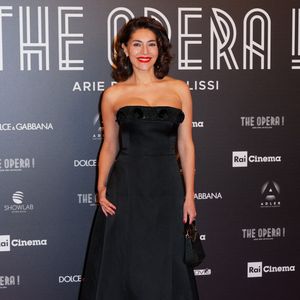Pour rappel, l'actrice est devenue maman pour la première fois à 47 ans.
Caterina Murino assiste au photocall de The Opera ! - Arie Per Un'Eclissi au Teatro Alla Scala le 19 janvier 2025 à Milan, Italie. © Lucia Sabatelli / Bestimage