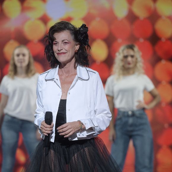 Exclusif - La chanteuse Lio - Enregistrement de l'émission "300 choeurs chantent Les tubes d'un jour" à Paris, qui sera diffusée le 19 mars 2021 sur France 3. Le 15 septembre 2020