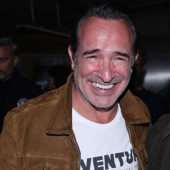 Jean Dujardin - Vernissage de l'exposition photos et du livre "La Boxe fait son cinéma" à l’hôtel Brach à Paris le 23 Septembre 2025. Ces clichés rendent hommage à plus de cinquante acteurs immortalisés dans des scènes où le noble art rencontre le 7ème art. © Denis Guignebourg/Bestimage