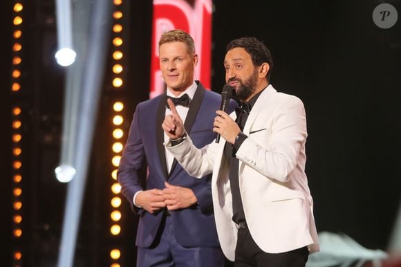 Exclusif - Matthieu Delormeau, Cyril Hanouna - Prime time en direct de l'émission "Touche pas à mon poste fait son Olympia !" à l'Olympia, Paris le 19 mai 2016. L'émission produite par H2O Productions était retransmise en direct sur D8. © CVS/Bestimage