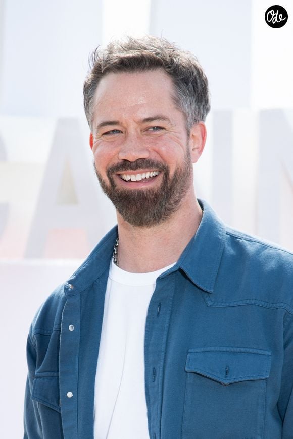 Le chanteur est actuellement en tournée pour "Le Roi Soleil"

Emmanuel Moire lors de la séance photo de « Demain Nous Appartient » dans le cadre du 7e Festival international CannesSeries à Cannes, en France, le 6 avril 2024. Photo : Aurore Marechal/ABACAPRESS.COM