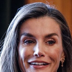 La reine Letizia d'Espagne, le roi Felipe d'Espagne. La princesse Leonor, la princesse Sofia assistent aux audiences royales pour les prix Princesse des Asturies à l'hôtel reconquista le 25 octobre 2024 à Madrid, Espagne par Archie Andrews/ABACAPRESS.COM