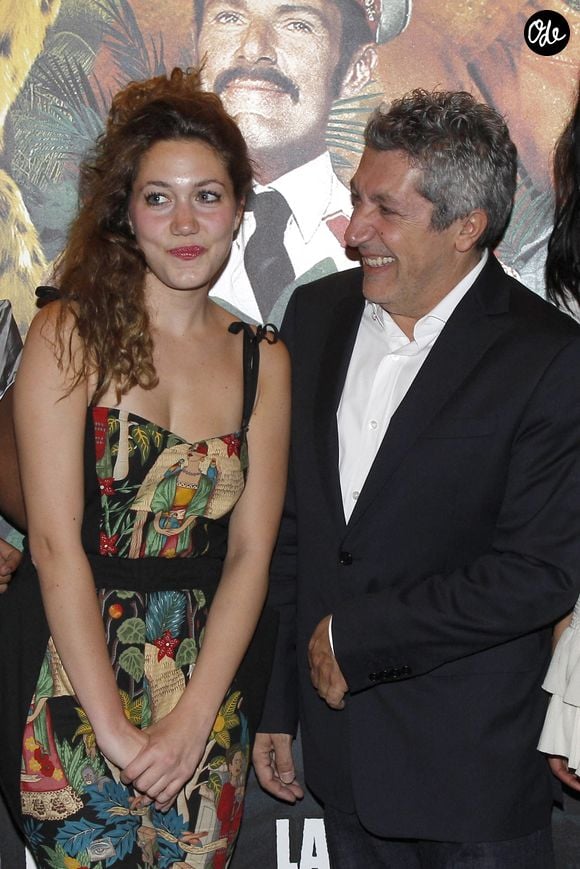 Elle a annoncé faire une "détox digitale"
Alain Chabat er sa fille Louise à l'avant première du film "Marsupilami" Paris © AGENCE / BESTIMAGE