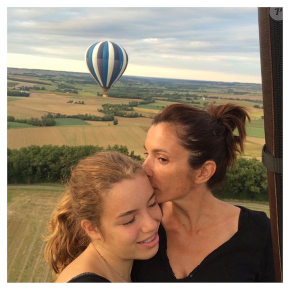 Une épreuve terrible pour l'actrice du film La Vérité Si Je Mens qui s'est retrouvé seule avec leur fille Angelica

Aure Atika : sa fille Angelica Zdar ressemble à ses deux parents, elle et le regretté Philippe Zdar