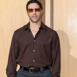 Parents de quatre enfants, ils veillent à concilier leurs carrières avec leur vie de famille.

Tahar Rahim - Photocall du défilé de mode Louis Vuitton Prêt à Porter Collection Homme Printemps/Été 2027 lors de la Fashion Week de Paris le 23 juin 2026.

© Olivier Borde / Bestimage