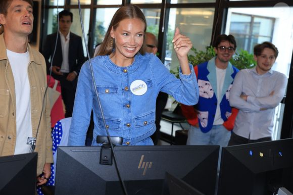 Amandine Petit participe à la 21ème journée de charité d'Aurel BGC en mémoire des 658 employés de BGC tués au WTC le 11 septembre 2001, au siège d'Aurel BGC, rue Richelieu à Paris, le 10 septembre 2025, France. Photo par Jerome Domine/ABACAPRESS.COM