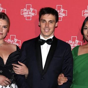 Camille Gottlieb, Marie et Louis Ducruet - 76ème Bal de la Croix Rouge dans la salle des Etoiles à Monaco le 12 juillet 2025. © Claudia Albuquerque/Bestimage