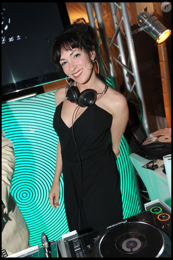 Béatrice Loustalan (ex femme de Thierry Ardisson), DJ de la soirée "Paris Première" lors du 63e Festival de Cannes en 2010.
RACHID BELLAK / BESTIMAGE