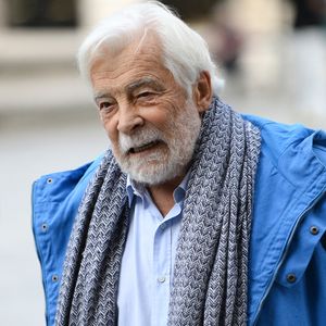 Jacques Weber - Arrivées aux obsèques de Jean-Paul Rappeneau en l'église Saint-Sulpice à Paris le 10 septembre 2026 ©Agence/Bestimage