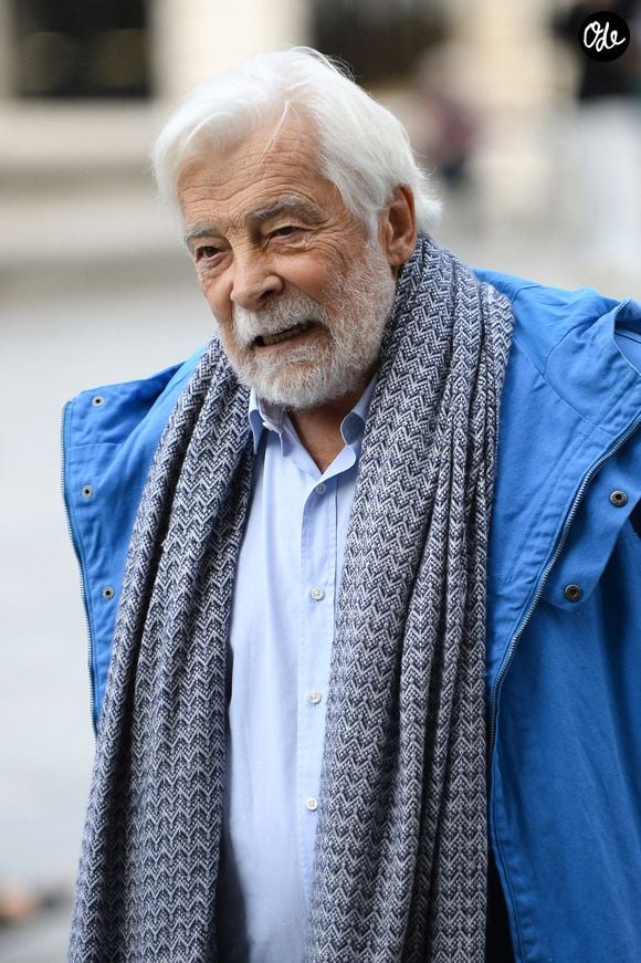 Jacques Weber - Arrivées aux obsèques de Jean-Paul Rappeneau en l'église Saint-Sulpice à Paris le 10 septembre 2026 ©Agence/Bestimage