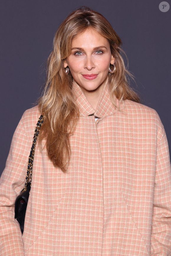 Ophelie Meunier participe à la soirée Time Magazine France à Paris, France, le 15 décembre 2025. Photo par Jerome Domine/ABACAPRESS.COM